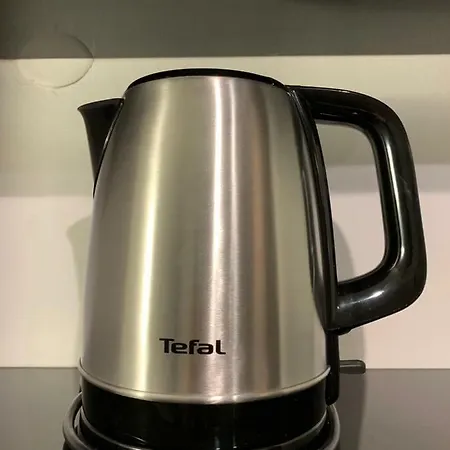 Avec Jardinet Sans Vis à Vis Plein Centre Au Rdc 350m De La Appartamento Dieppe