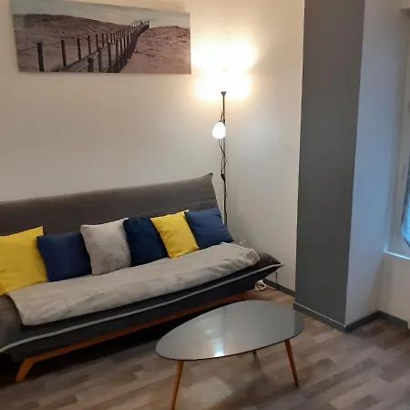 Avec Jardinet Sans Vis A Vis Plein Centre Au Rdc 350m De La Appartement *